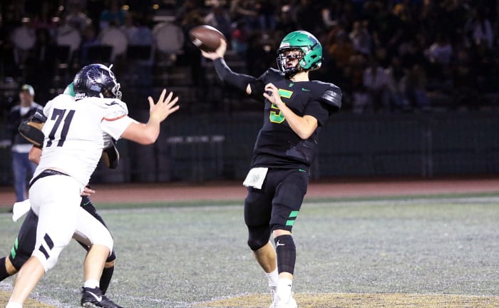 a West Linn Nelson football Oregon August 31 2023 Dan Brood 36